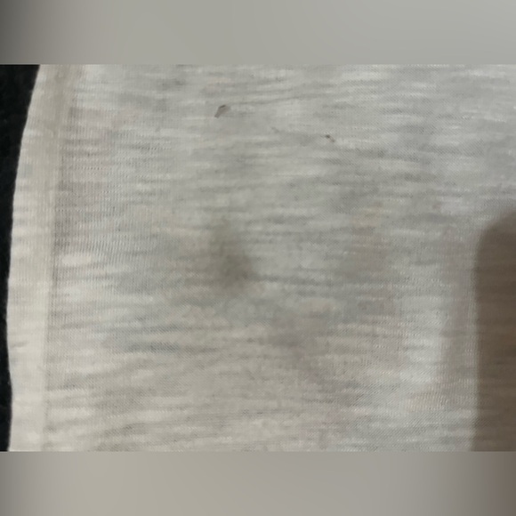 Old Navy Active size medium top - Picture 8 of 8